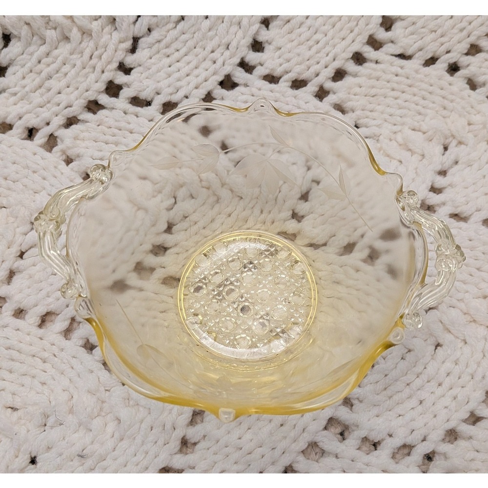 Vintage‎ Lancaster Yellow Uranium Glass Bowl Etched Leaf Pattern Double Handle